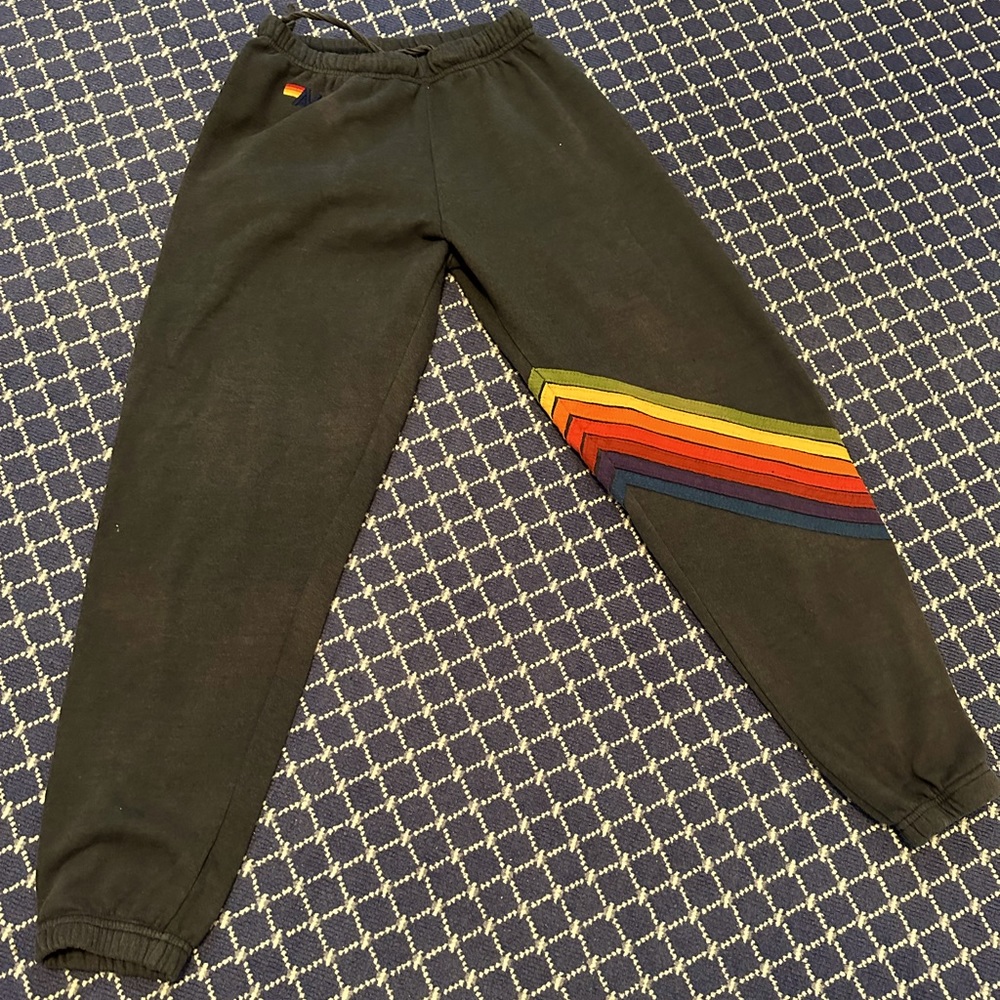 Charcoal chevron Aviator Nation size small sweatpants!